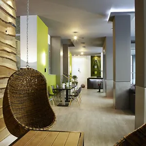 vizitați hotelul
